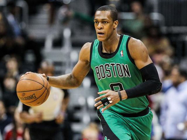 成了旗鼓相 成了旗鼓相