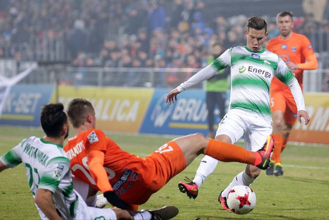 左路的突破 左路的突破