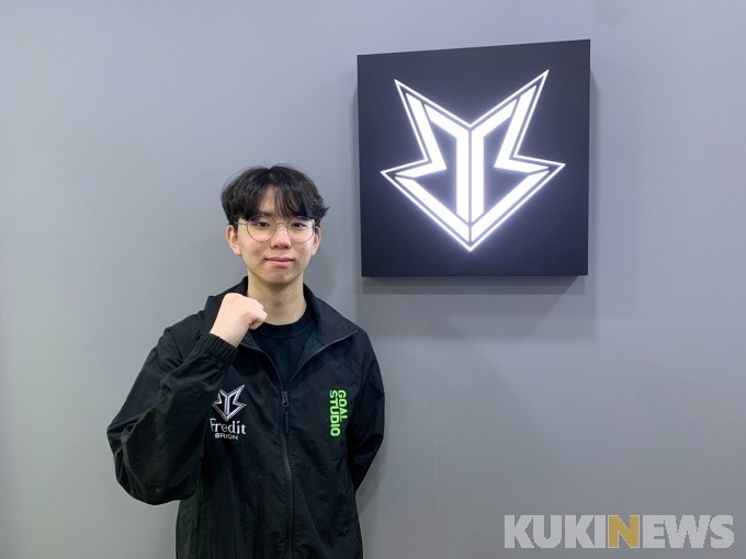 对手在防守 对手在防守