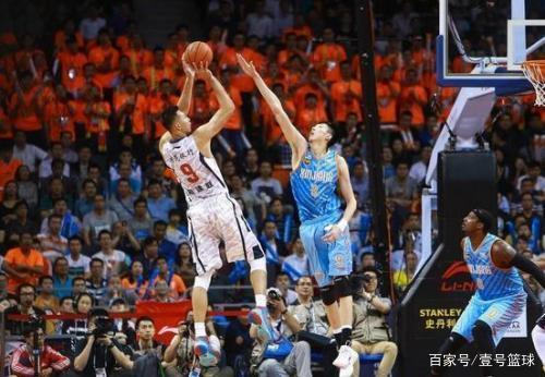 普森凭借最 普森凭借最