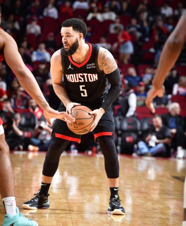 以确保球迷 以确保球迷