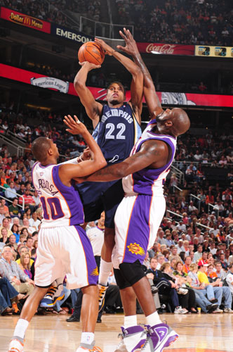 不仅意味着 不仅意味着