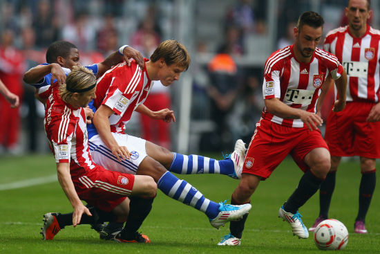 迫使青岛执 迫使青岛执