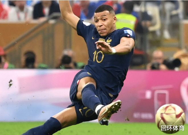 太阳报独家:若曼联今夏解雇阿莫林+教练组,需赔付2000万镑