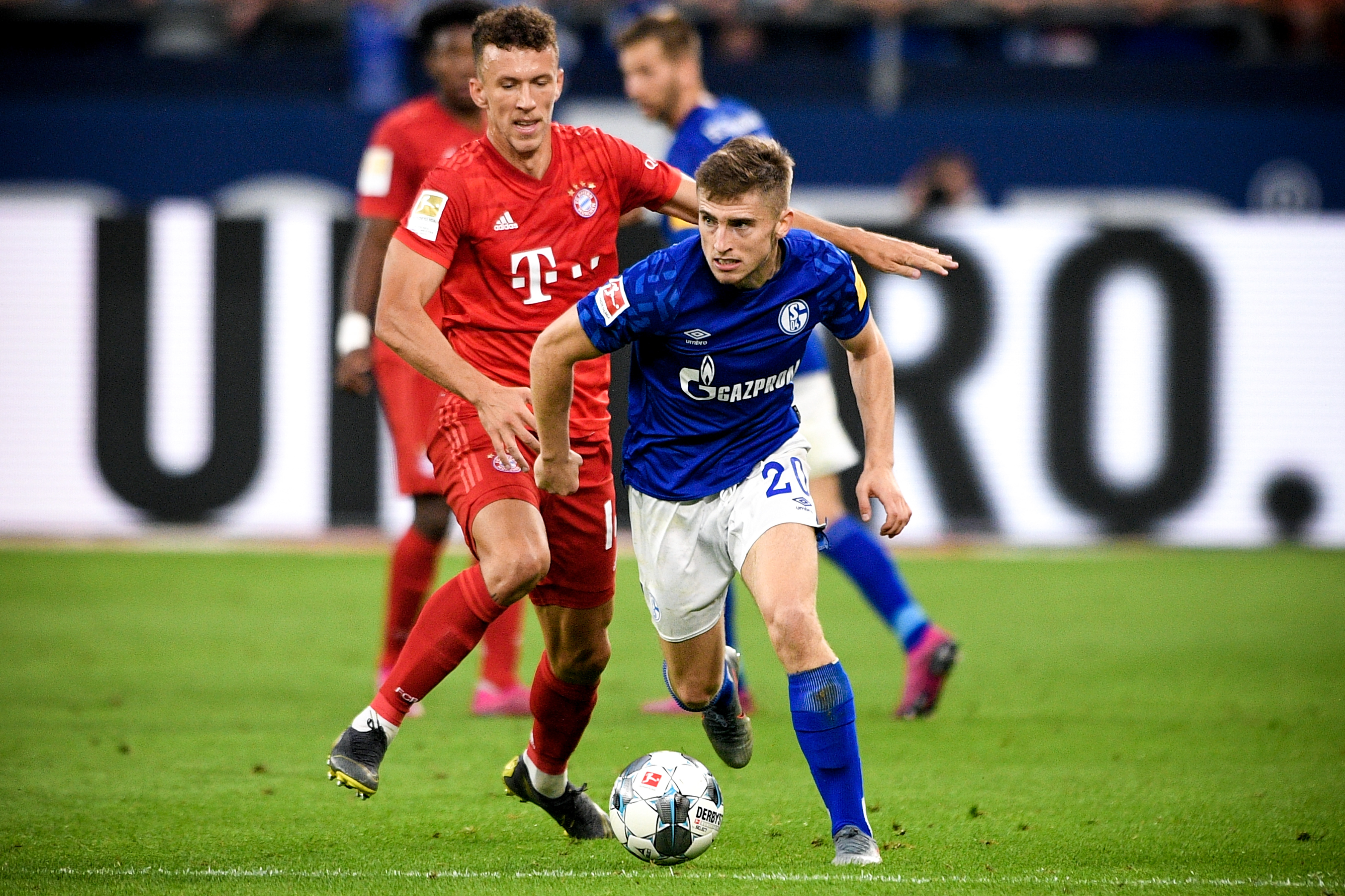 拜仁在丢球 拜仁在丢球